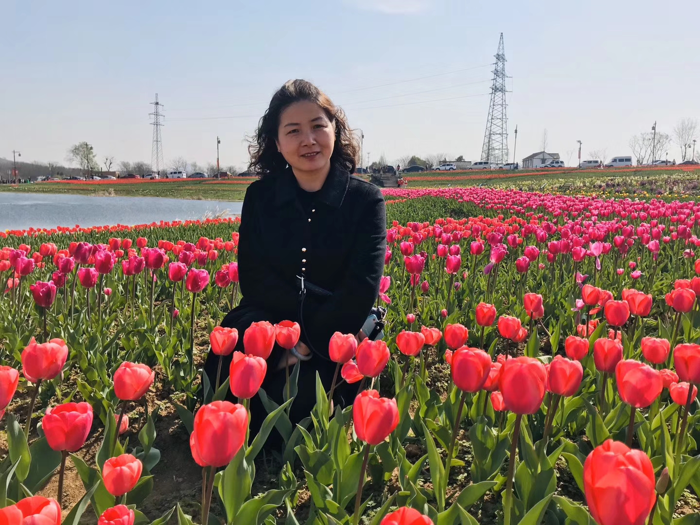 1590415753523385.jpg 李雅岚妈妈.jpg