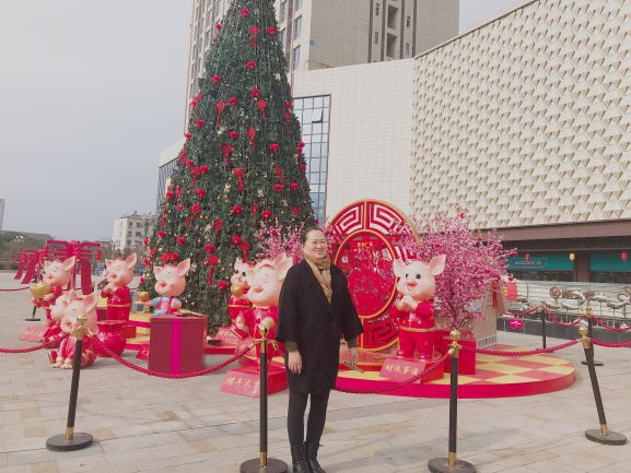 1590416054642045.jpg 孔令喆妈妈.jpg